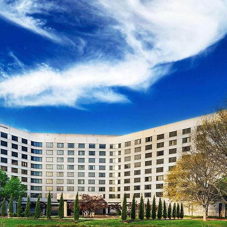 Doubletree By Hilton Tulsa At Warren Place Екстериор снимка
